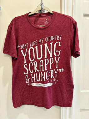 Hamilton Just Like My Country Young Scrappy & Hungry Graphic Tee Size Small